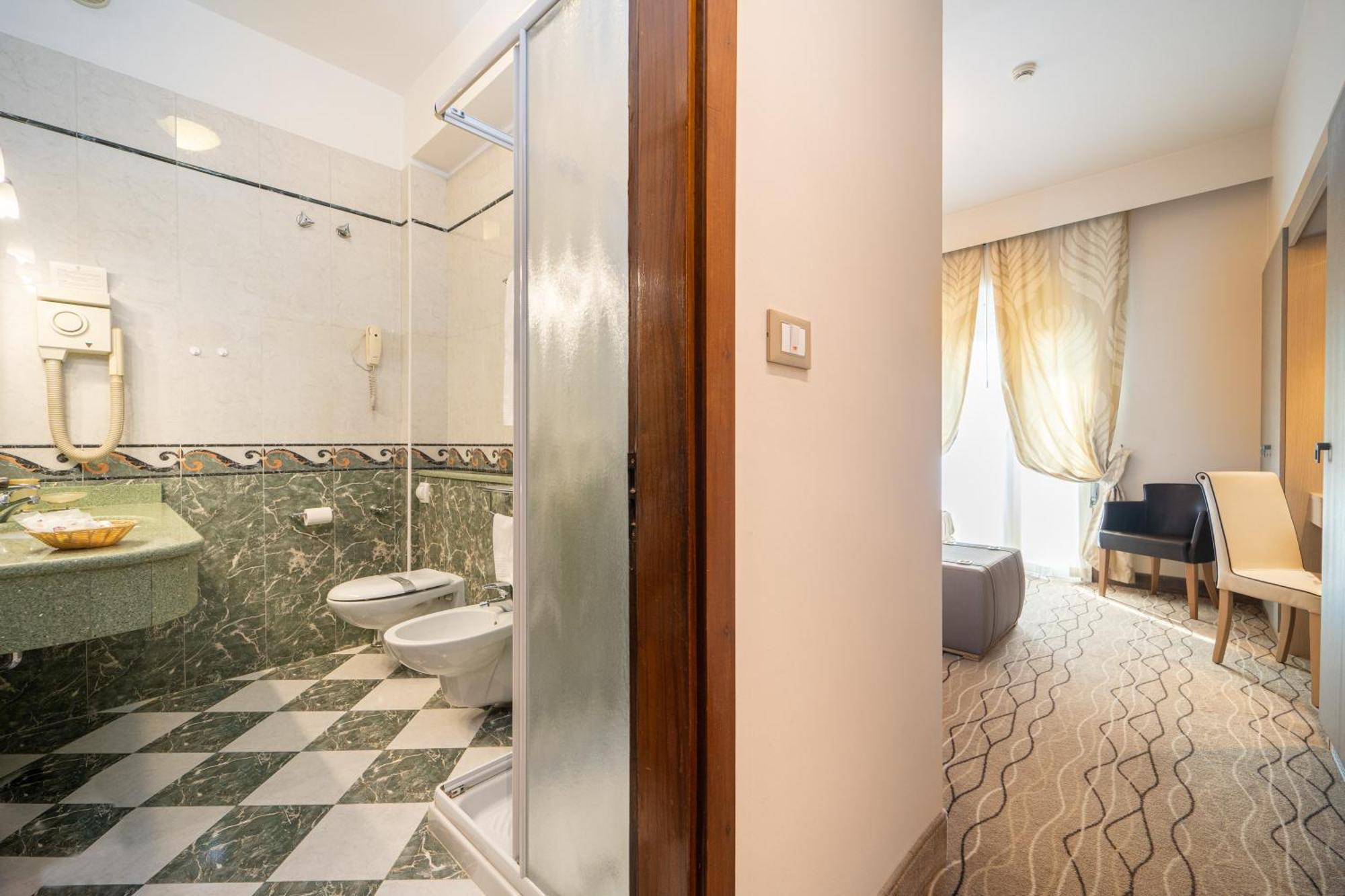 Hotel Ariston Molino Buja Abano Terme Habitación foto